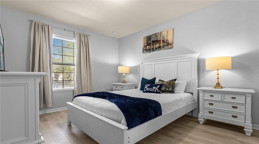 KISSIMMEE, Florida 34747, 4 Bedrooms Bedrooms, ,3 BathroomsBathrooms,Residential,For Sale,RHODES,0,MFRO6332604