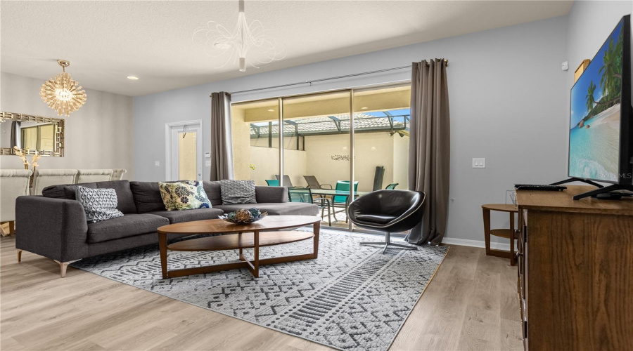 KISSIMMEE, Florida 34747, 4 Bedrooms Bedrooms, ,3 BathroomsBathrooms,Residential,For Sale,RHODES,0,MFRO6332604