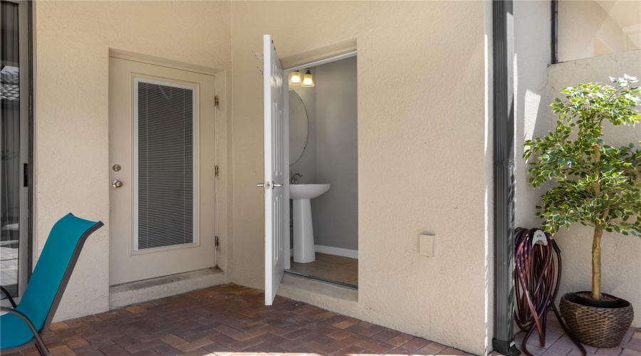 KISSIMMEE, Florida 34747, 4 Bedrooms Bedrooms, ,3 BathroomsBathrooms,Residential,For Sale,RHODES,0,MFRO6332604