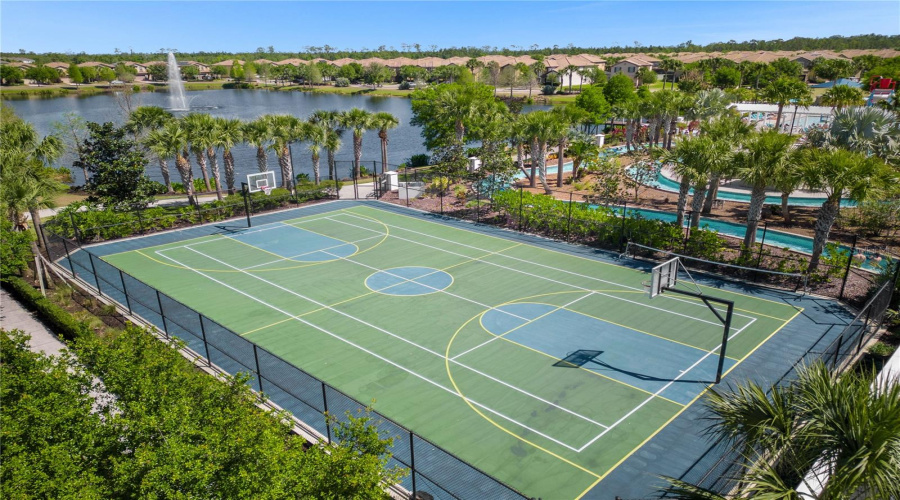 KISSIMMEE, Florida 34747, 4 Bedrooms Bedrooms, ,3 BathroomsBathrooms,Residential,For Sale,RHODES,0,MFRO6332604