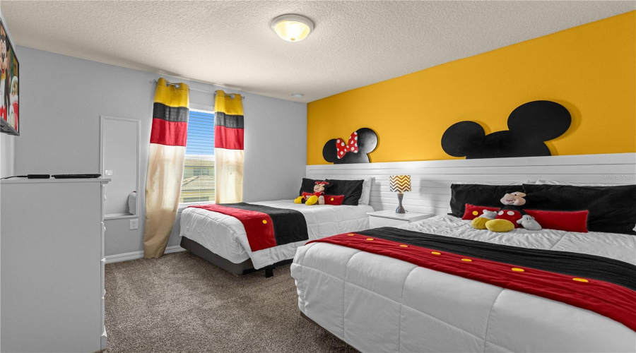 KISSIMMEE, Florida 34747, 4 Bedrooms Bedrooms, ,3 BathroomsBathrooms,Residential,For Sale,RHODES,0,MFRO6332604