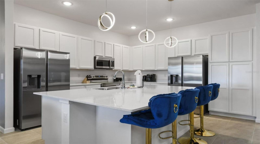 KISSIMMEE, Florida 34746, 12 Bedrooms Bedrooms, ,11 BathroomsBathrooms,Residential,For Sale,MARCELLO,0,MFRO6332592