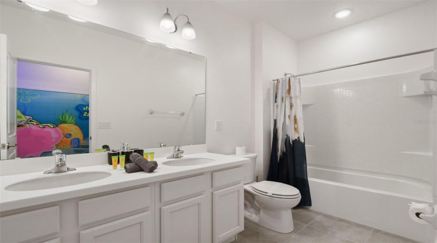 KISSIMMEE, Florida 34746, 12 Bedrooms Bedrooms, ,11 BathroomsBathrooms,Residential,For Sale,MARCELLO,0,MFRO6332592