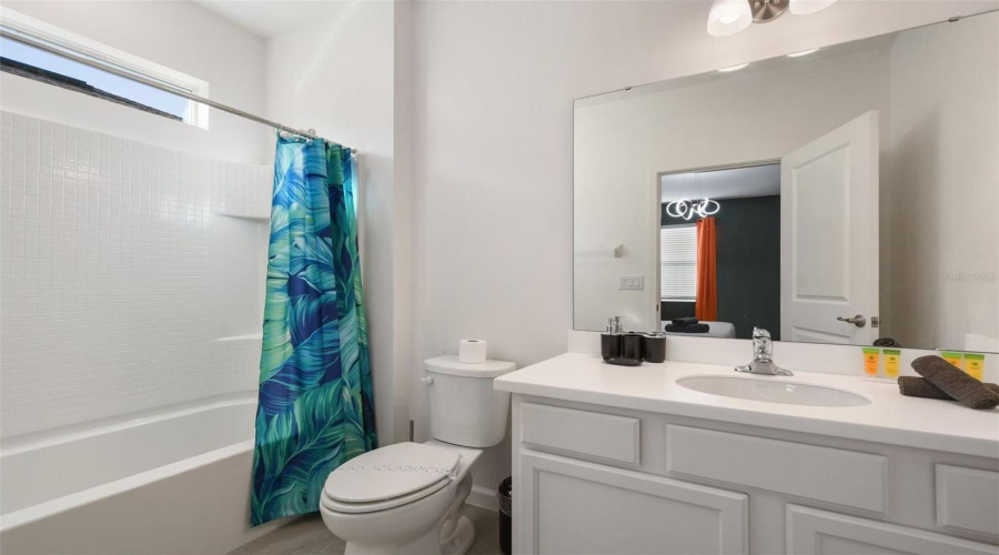 KISSIMMEE, Florida 34746, 12 Bedrooms Bedrooms, ,11 BathroomsBathrooms,Residential,For Sale,MARCELLO,0,MFRO6332592