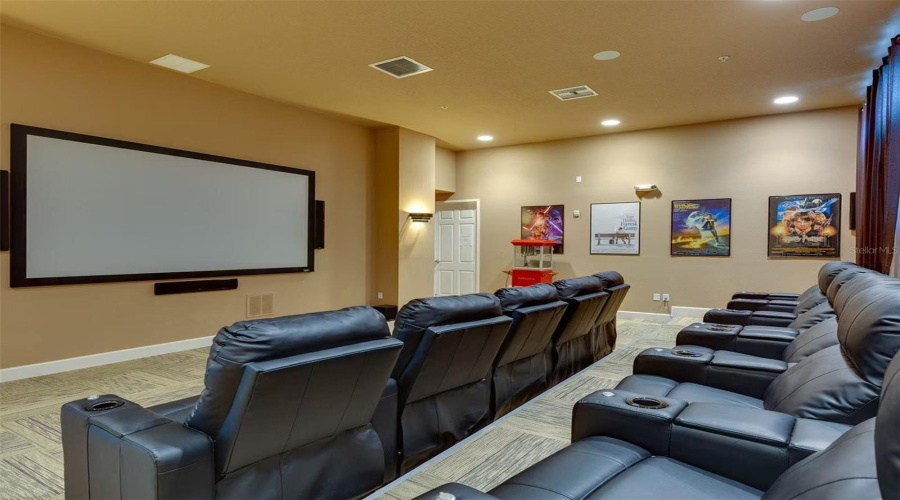 KISSIMMEE, Florida 34746, 12 Bedrooms Bedrooms, ,11 BathroomsBathrooms,Residential,For Sale,MARCELLO,0,MFRO6332592