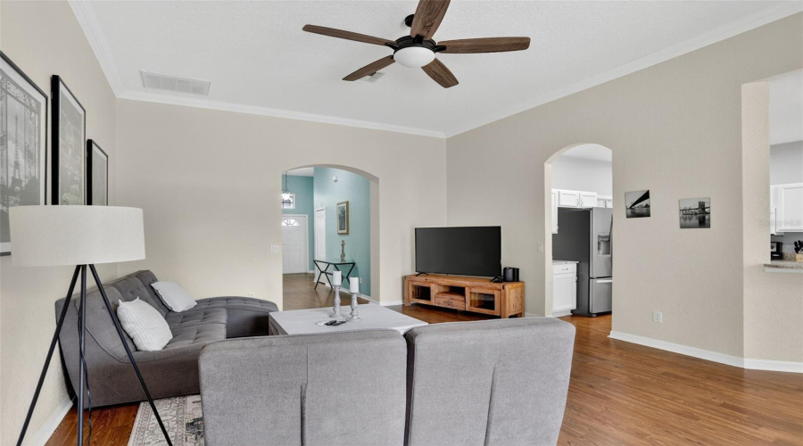 DAVENPORT, Florida 33897, 4 Bedrooms Bedrooms, ,3 BathroomsBathrooms,Residential,For Sale,HAMPTON,0,MFRO6331885