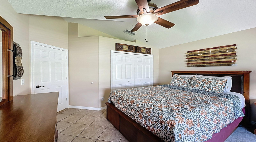 KISSIMMEE, Florida 34747, 5 Bedrooms Bedrooms, ,4 BathroomsBathrooms,Residential,For Sale,INDIAN CREEK,0,MFRS5126307