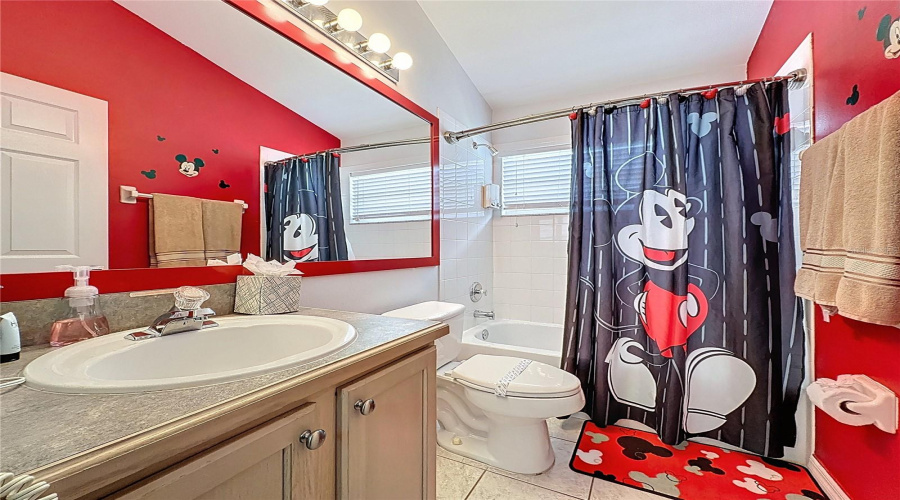 KISSIMMEE, Florida 34747, 5 Bedrooms Bedrooms, ,4 BathroomsBathrooms,Residential,For Sale,INDIAN CREEK,0,MFRS5126307