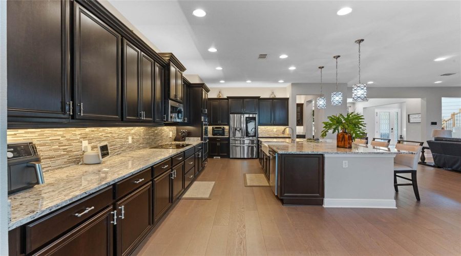 KISSIMMEE, Florida 34746, 5 Bedrooms Bedrooms, ,5 BathroomsBathrooms,Residential,For Sale,GATEWAY,0,MFRO6293540