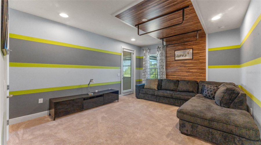 KISSIMMEE, Florida 34746, 5 Bedrooms Bedrooms, ,5 BathroomsBathrooms,Residential,For Sale,GATEWAY,0,MFRO6293540