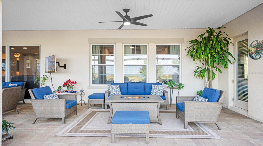 KISSIMMEE, Florida 34746, 5 Bedrooms Bedrooms, ,5 BathroomsBathrooms,Residential,For Sale,GATEWAY,0,MFRO6293540