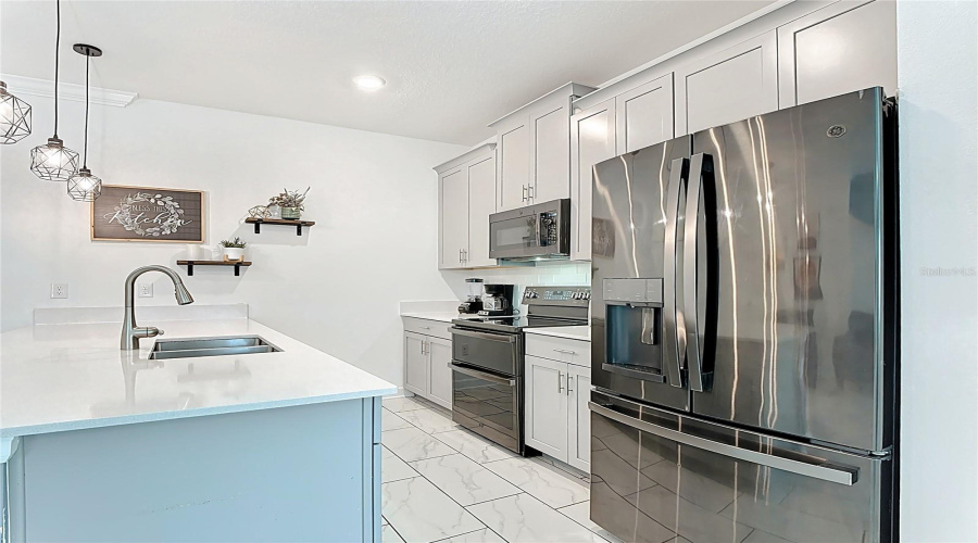 KISSIMMEE, Florida 34746, 5 Bedrooms Bedrooms, ,4 BathroomsBathrooms,Residential,For Sale,PROTAGONIST,0,MFRO6331804