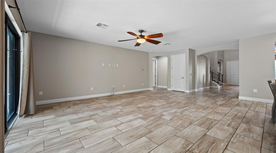 KISSIMMEE, Florida 34746, 6 Bedrooms Bedrooms, ,4 BathroomsBathrooms,Residential,For Sale,BOWFIN,0,MFRS5132020