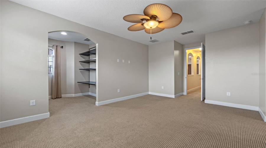 KISSIMMEE, Florida 34746, 6 Bedrooms Bedrooms, ,4 BathroomsBathrooms,Residential,For Sale,BOWFIN,0,MFRS5132020