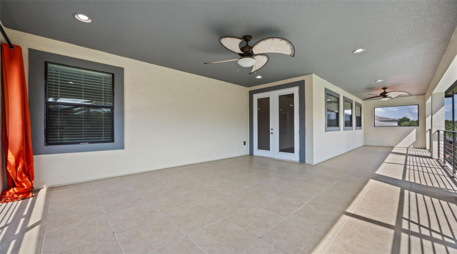 KISSIMMEE, Florida 34746, 6 Bedrooms Bedrooms, ,4 BathroomsBathrooms,Residential,For Sale,BOWFIN,0,MFRS5132020