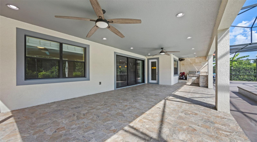 KISSIMMEE, Florida 34746, 6 Bedrooms Bedrooms, ,4 BathroomsBathrooms,Residential,For Sale,BOWFIN,0,MFRS5132020