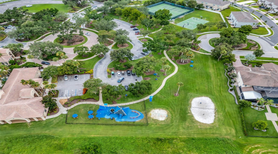 KISSIMMEE, Florida 34746, 6 Bedrooms Bedrooms, ,4 BathroomsBathrooms,Residential,For Sale,BOWFIN,0,MFRS5132020