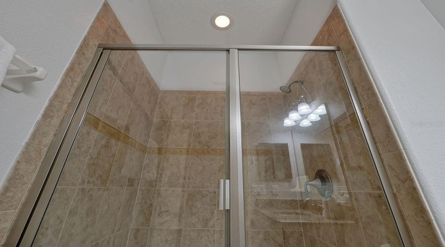 KISSIMMEE, Florida 34747, 4 Bedrooms Bedrooms, ,3 BathroomsBathrooms,Residential,For Sale,CUBAN PALM,0,MFRS5131897
