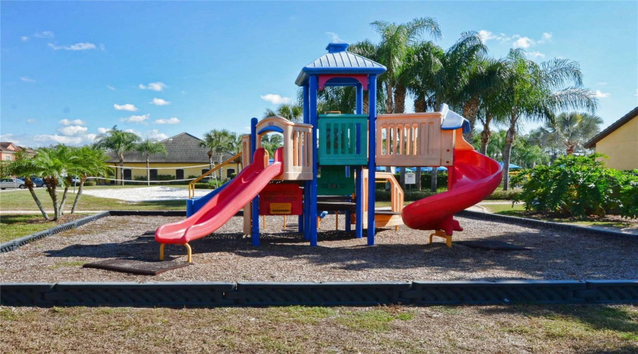 KISSIMMEE, Florida 34747, 4 Bedrooms Bedrooms, ,3 BathroomsBathrooms,Residential,For Sale,CUBAN PALM,0,MFRS5131897