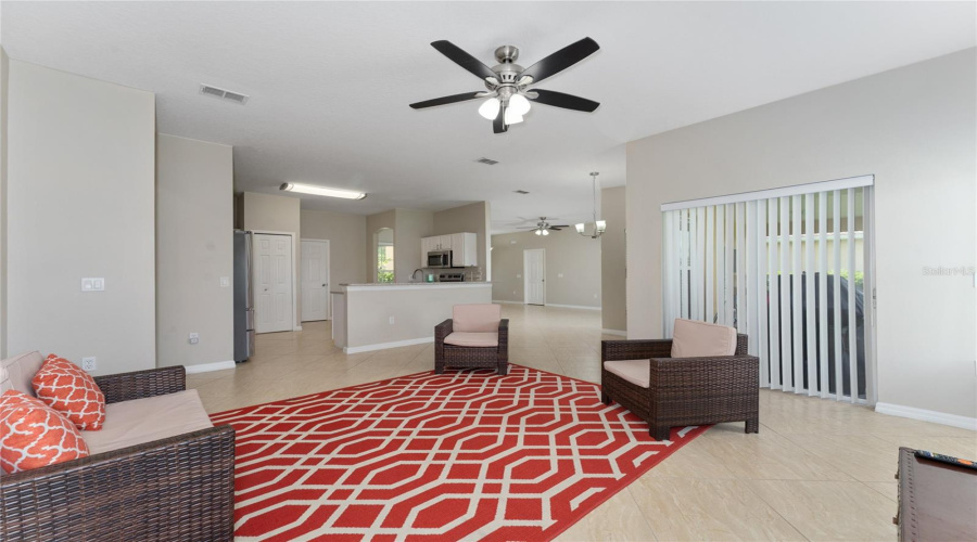 KISSIMMEE, Florida 34746, 3 Bedrooms Bedrooms, ,2 BathroomsBathrooms,Residential,For Sale,FOREST PARK,0,MFRO6332585