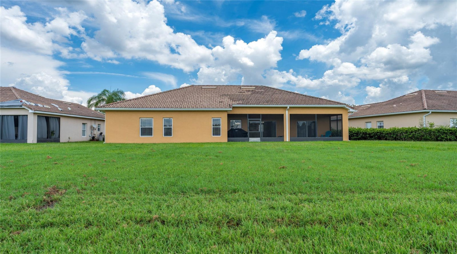 KISSIMMEE, Florida 34746, 3 Bedrooms Bedrooms, ,2 BathroomsBathrooms,Residential,For Sale,FOREST PARK,0,MFRO6332585