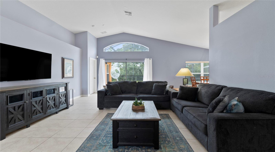 DAVENPORT, Florida 33837, 3 Bedrooms Bedrooms, ,2 BathroomsBathrooms,Residential,For Sale,ORANGE COSMOS,0,MFRO6332718