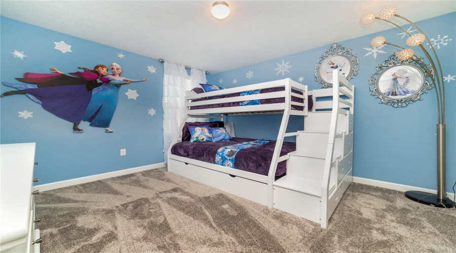 DAVENPORT, Florida 33896, 8 Bedrooms Bedrooms, ,5 BathroomsBathrooms,Residential,For Sale,PEBBLE BEACH,0,MFRO6331935