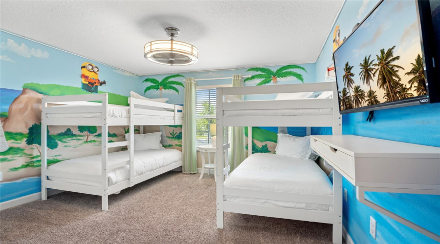 DAVENPORT, Florida 33896, 4 Bedrooms Bedrooms, ,3 BathroomsBathrooms,Residential,For Sale,DOGLEG,0,MFRTB8412910