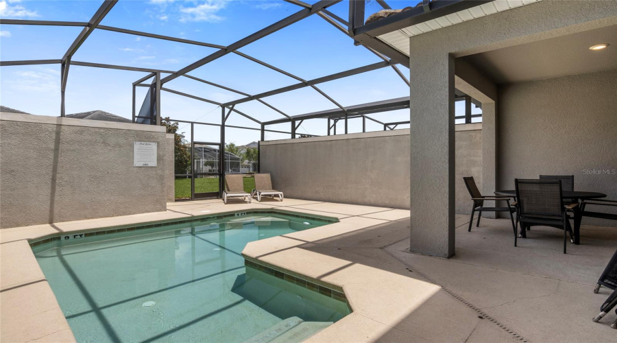 DAVENPORT, Florida 33896, 4 Bedrooms Bedrooms, ,3 BathroomsBathrooms,Residential,For Sale,DOGLEG,0,MFRTB8412910