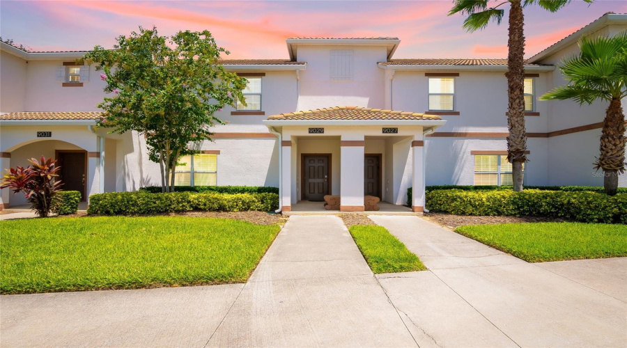 DAVENPORT, Florida 33896, 4 Bedrooms Bedrooms, ,3 BathroomsBathrooms,Residential,For Sale,DOGLEG,0,MFRTB8412910