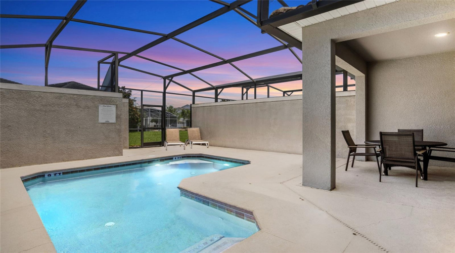 DAVENPORT, Florida 33896, 4 Bedrooms Bedrooms, ,3 BathroomsBathrooms,Residential,For Sale,DOGLEG,0,MFRTB8412910
