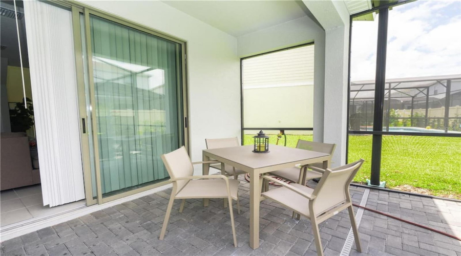 KISSIMMEE, Florida 34747, 5 Bedrooms Bedrooms, ,4 BathroomsBathrooms,Residential,For Sale,DUBAI,0,MFRO6276957