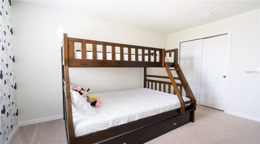 KISSIMMEE, Florida 34747, 5 Bedrooms Bedrooms, ,4 BathroomsBathrooms,Residential,For Sale,DUBAI,0,MFRO6276957