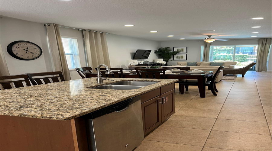 KISSIMMEE, Florida 34747, 8 Bedrooms Bedrooms, ,7 BathroomsBathrooms,Residential,For Sale,LASSO,0,MFRO6186937