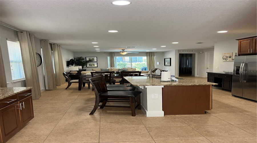 KISSIMMEE, Florida 34747, 8 Bedrooms Bedrooms, ,7 BathroomsBathrooms,Residential,For Sale,LASSO,0,MFRO6186937