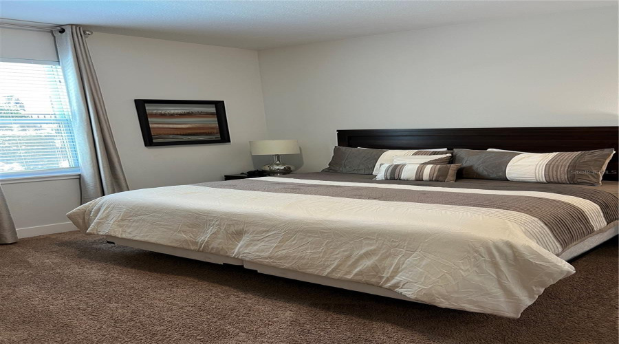 KISSIMMEE, Florida 34747, 8 Bedrooms Bedrooms, ,7 BathroomsBathrooms,Residential,For Sale,LASSO,0,MFRO6186937