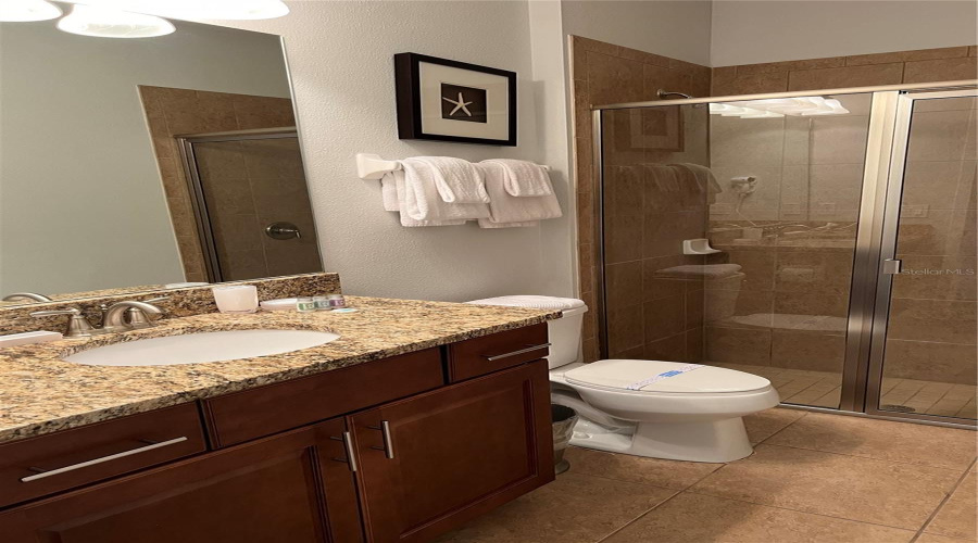 KISSIMMEE, Florida 34747, 8 Bedrooms Bedrooms, ,7 BathroomsBathrooms,Residential,For Sale,LASSO,0,MFRO6186937