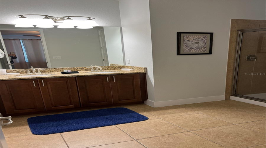 KISSIMMEE, Florida 34747, 8 Bedrooms Bedrooms, ,7 BathroomsBathrooms,Residential,For Sale,LASSO,0,MFRO6186937