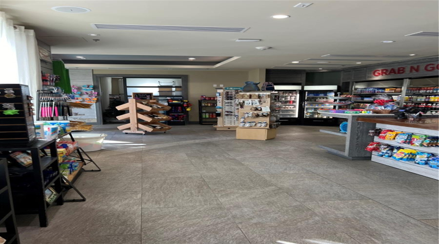KISSIMMEE, Florida 34747, 8 Bedrooms Bedrooms, ,7 BathroomsBathrooms,Residential,For Sale,LASSO,0,MFRO6186937