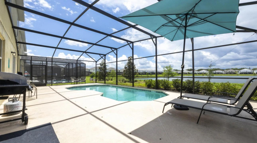KISSIMMEE, Florida 34746, 8 Bedrooms Bedrooms, ,6 BathroomsBathrooms,Residential,For Sale,MONADO,0,MFRO6332640