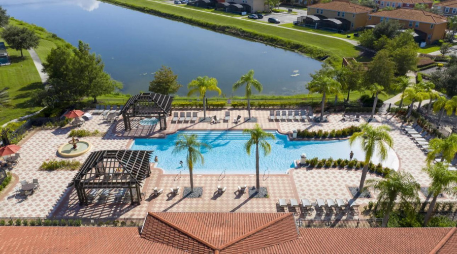 KISSIMMEE, Florida 34746, 8 Bedrooms Bedrooms, ,6 BathroomsBathrooms,Residential,For Sale,MONADO,0,MFRO6332640