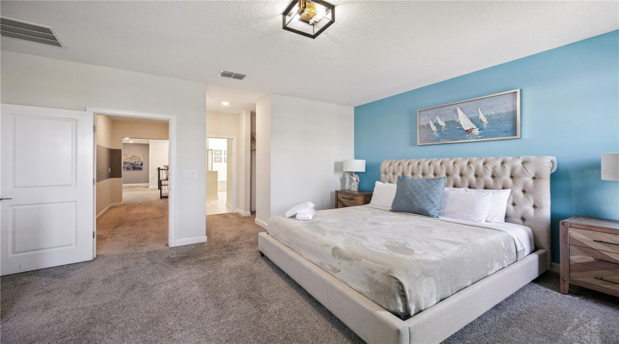 DAVENPORT, Florida 33896, 6 Bedrooms Bedrooms, ,5 BathroomsBathrooms,Residential,For Sale,CABOT CLIFFS,0,MFRO6332830