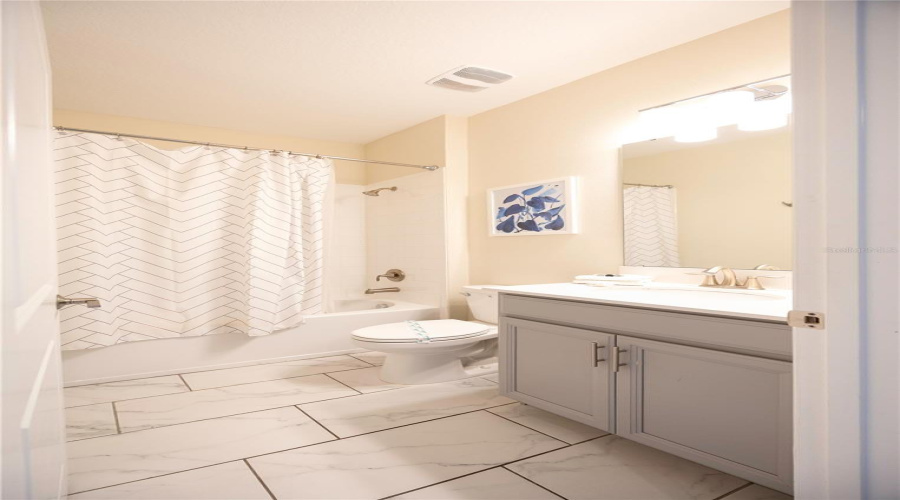 DAVENPORT, Florida 33896, 6 Bedrooms Bedrooms, ,5 BathroomsBathrooms,Residential,For Sale,CABOT CLIFFS,0,MFRO6332830