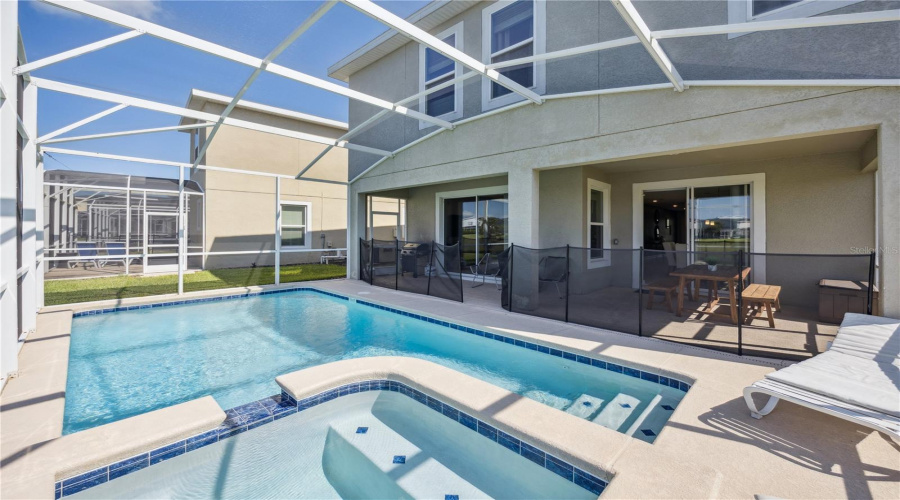 DAVENPORT, Florida 33896, 6 Bedrooms Bedrooms, ,5 BathroomsBathrooms,Residential,For Sale,CABOT CLIFFS,0,MFRO6332830
