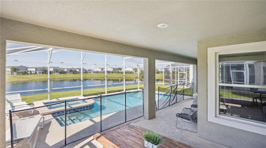DAVENPORT, Florida 33896, 6 Bedrooms Bedrooms, ,5 BathroomsBathrooms,Residential,For Sale,CABOT CLIFFS,0,MFRO6332830