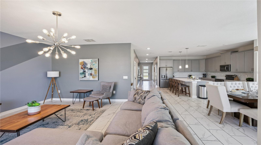 DAVENPORT, Florida 33896, 6 Bedrooms Bedrooms, ,5 BathroomsBathrooms,Residential,For Sale,CABOT CLIFFS,0,MFRO6332830