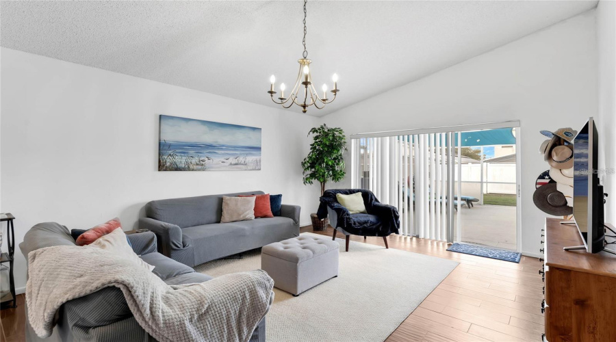 DAVENPORT, Florida 33897, 3 Bedrooms Bedrooms, ,2 BathroomsBathrooms,Residential,For Sale,BLOOMINGDALE,0,MFRS5132055