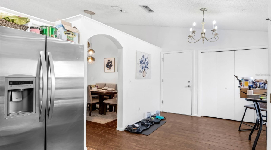 DAVENPORT, Florida 33897, 3 Bedrooms Bedrooms, ,2 BathroomsBathrooms,Residential,For Sale,BLOOMINGDALE,0,MFRS5132055