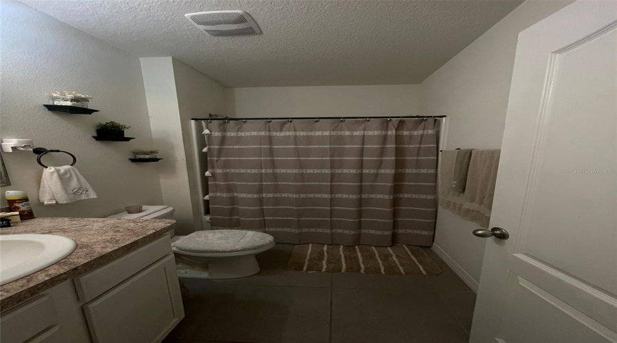 DAVENPORT, Florida 33896, 4 Bedrooms Bedrooms, ,2 BathroomsBathrooms,Residential,For Sale,SERENDIPITY,0,MFRS5119864