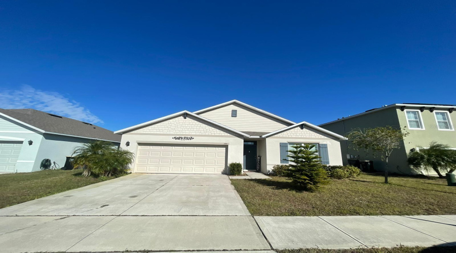 DAVENPORT, Florida 33896, 4 Bedrooms Bedrooms, ,2 BathroomsBathrooms,Residential,For Sale,SERENDIPITY,0,MFRS5119864